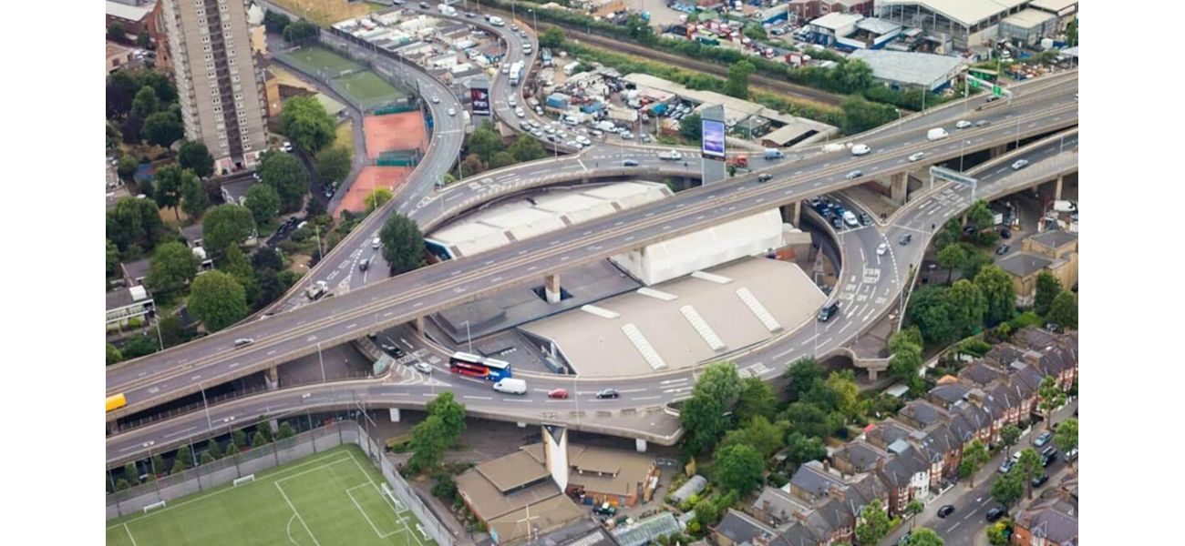 A significant road in London will be shut down for more than a month, beginning this week in 2025.