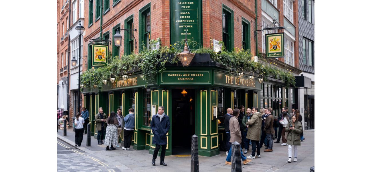 In 2024, we reviewed London's top restaurants, including Soho's The Devonshire.