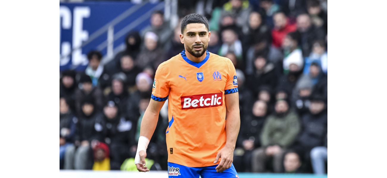 Everton's coach Dyche reacts to Maupay's harsh criticism of the team.