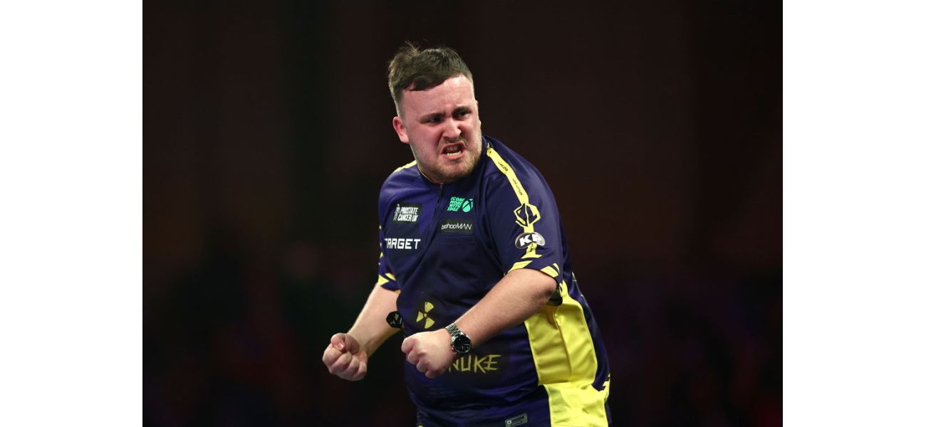 When is Luke Littler's performance at the World Darts Championship tonight?