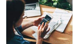 iPhone user cautions against using Calculator app