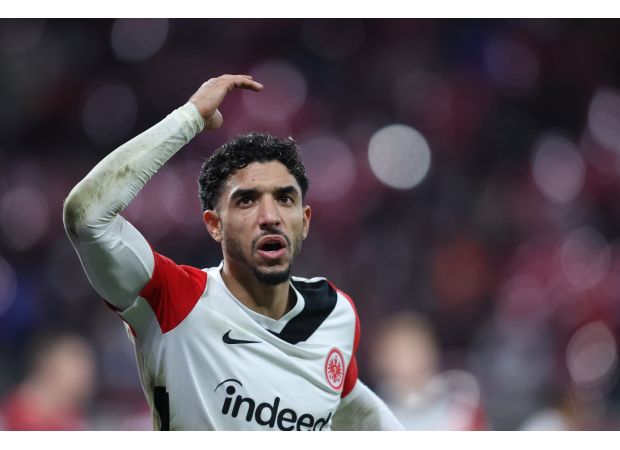 Omar Marmoush, a player sought after by Arsenal and Liverpool, comments on his potential transfer in January.