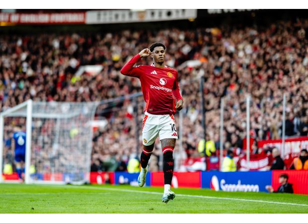 Rashford turns down massive contract to leave Man Utd next month.