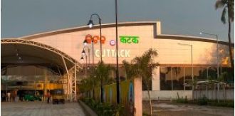 A former Norwegian minister praises the transformation of Cuttack station.