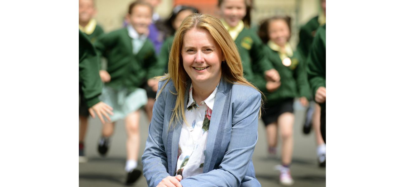 Ex-headteacher avoids punishment for insulting student's weight.