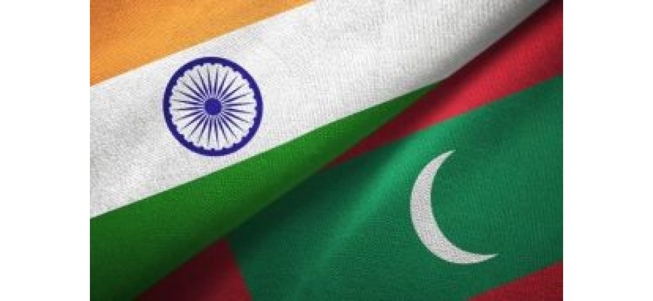 India promises to assist Maldives with economic challenges.