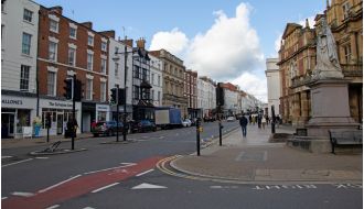 Police apprehends man for committing violent crime on holiday in public.