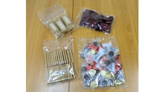 Live out your childhood fantasy with huge wafers at the Hiratsuka Seika factory store!