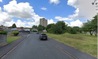 14-year-old boy stabbed on street, teenager arrested for attempted murder.
