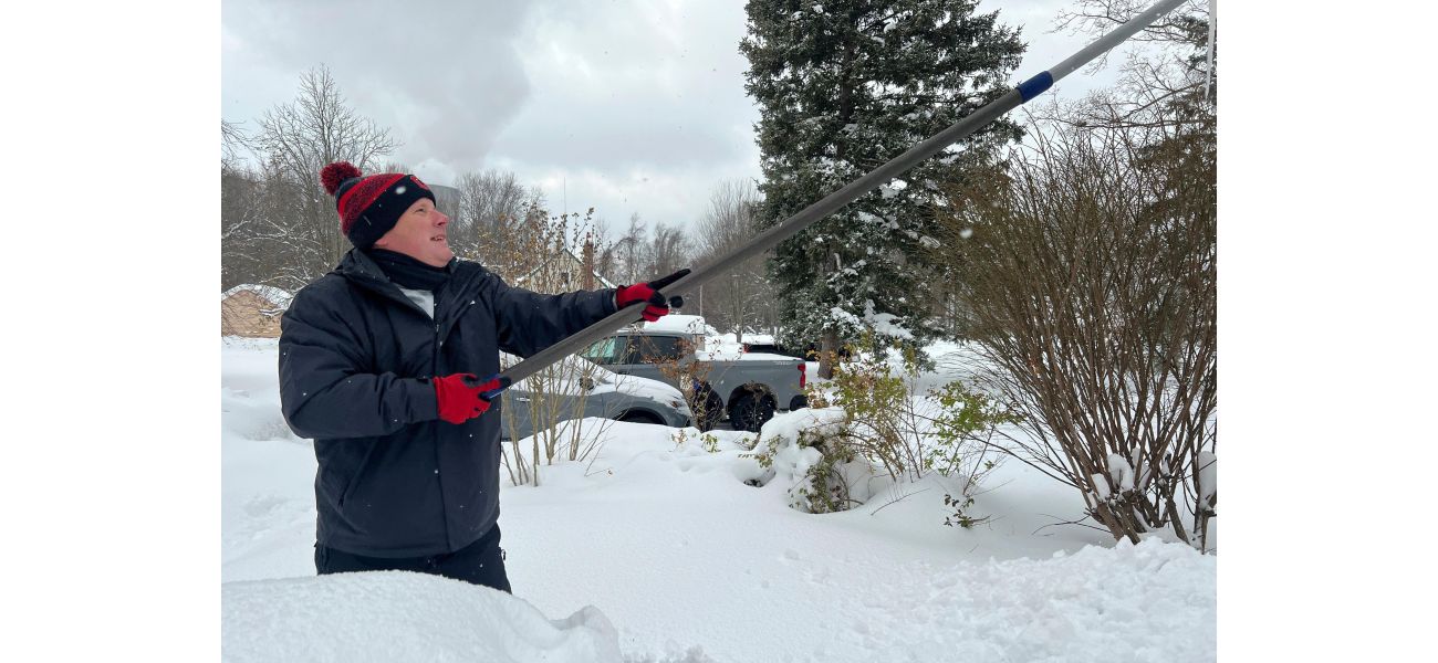 Be prepared for snow, freezing rain, and extreme cold in many parts of the US.