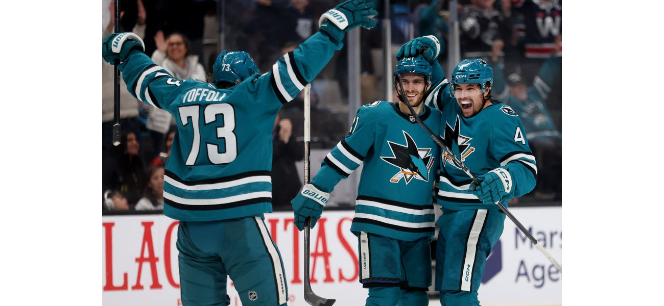 The San Jose Sharks beat the New Jersey Devils with a last-minute goal.