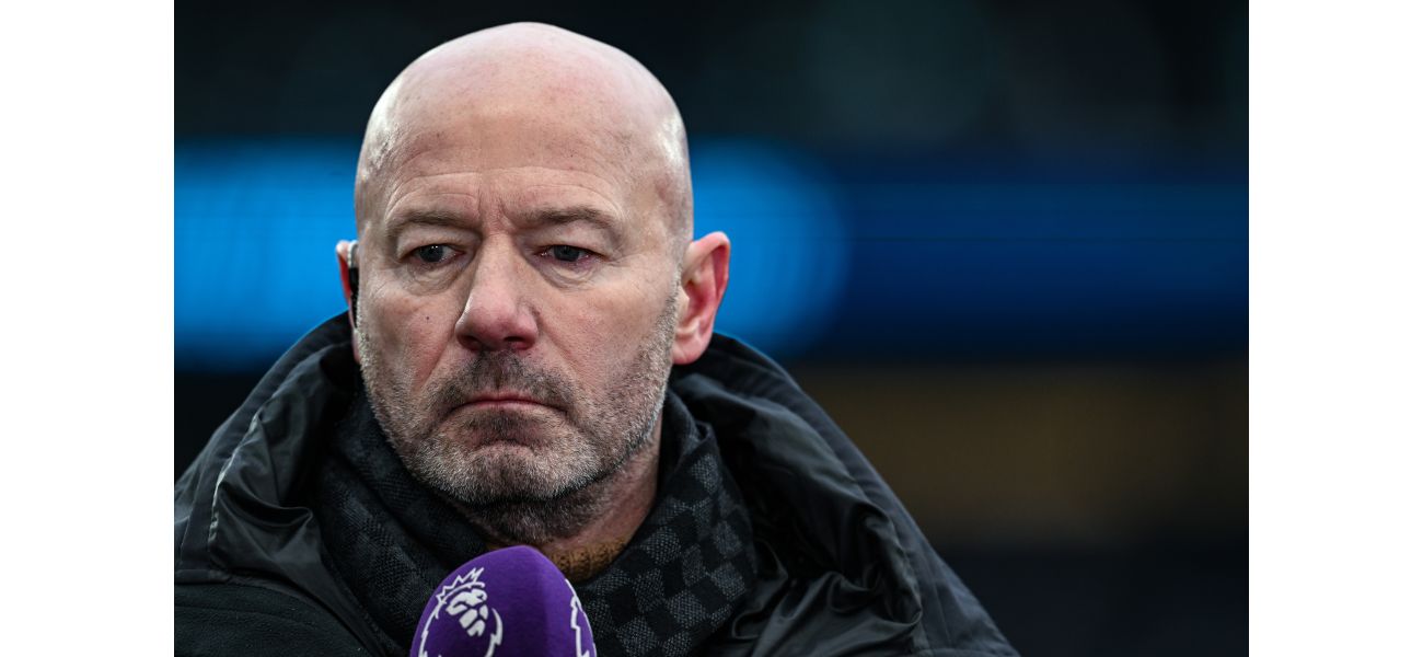 Alan Shearer advises Man Utd player to focus on his team rather than playing for England.