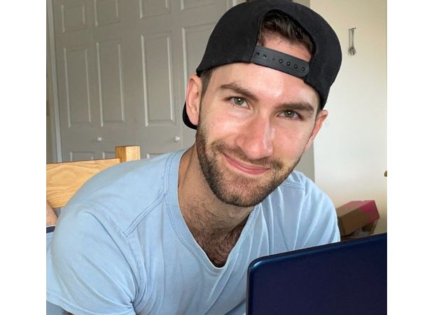 I make £8,000 a month but I'm extremely thrifty, using old bin bags and owning only one plate.