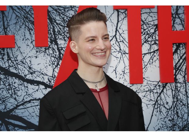 Netflix actor found after frantic search, suffering from severe concussion.