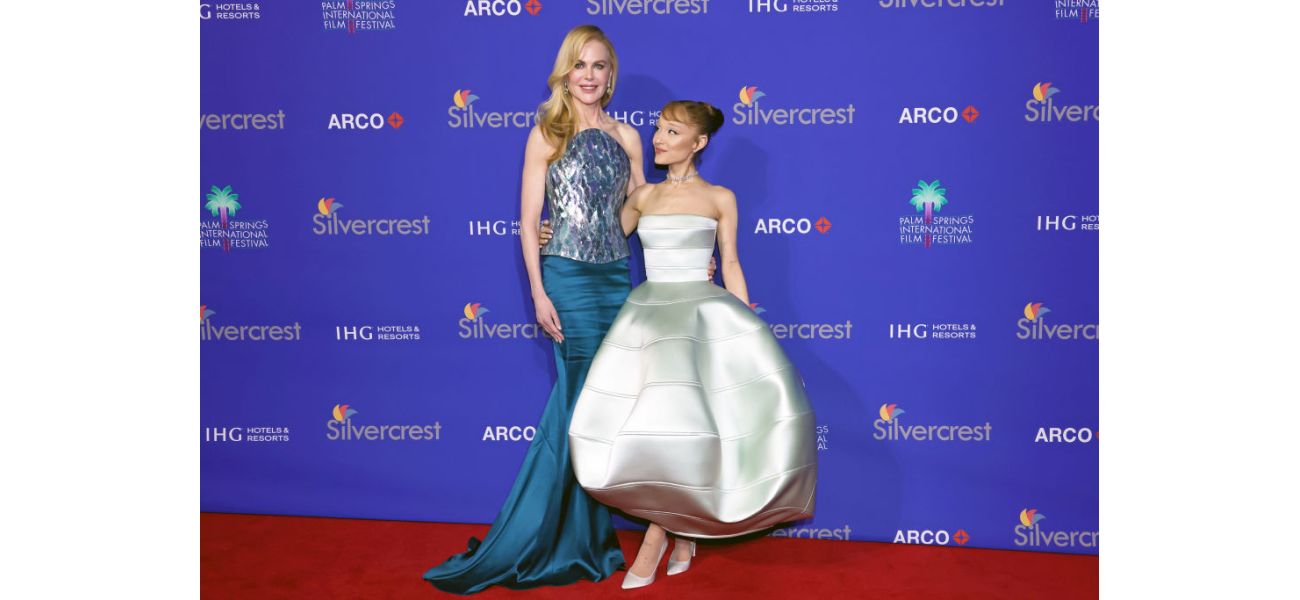 Fans are enamored with the contrast between the 