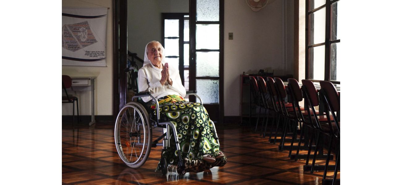 A Brazilian nun, who taught the country's last dictator, has become the world's new oldest person.