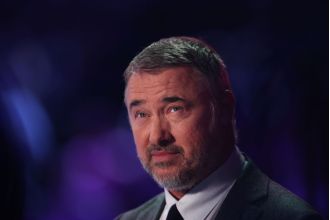 Stephen Hendry was surprised by the tactics used by current top players.