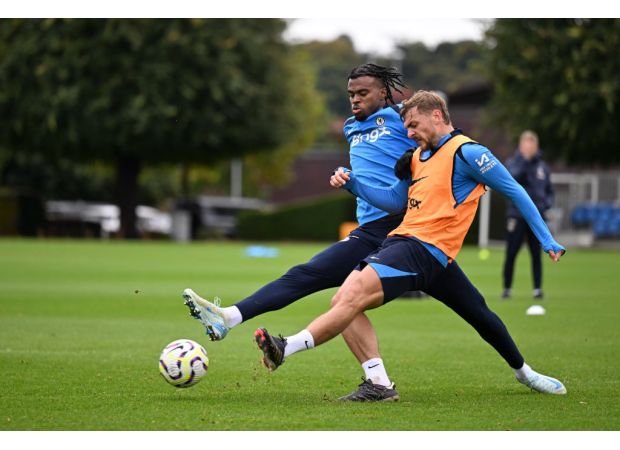 West Ham wants to acquire two players from Chelsea during the upcoming January transfer window.