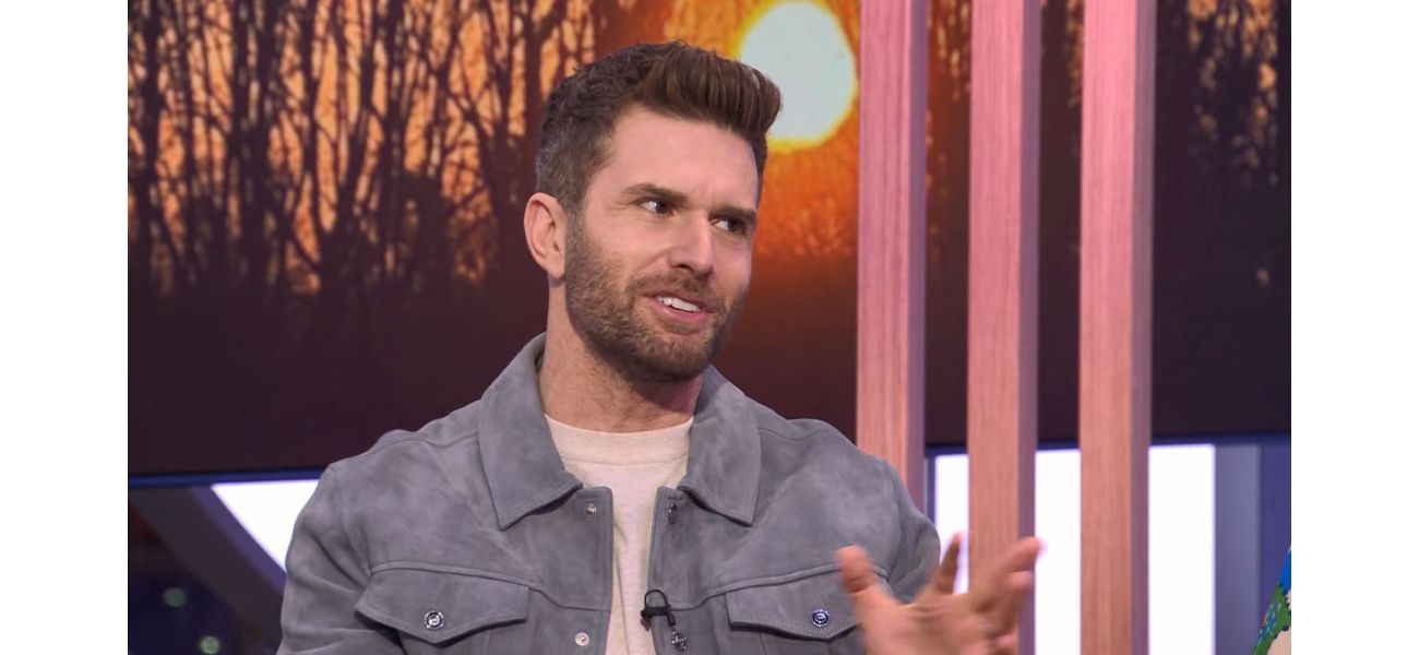 Comedian Joel Dommett takes a subtle jab at Masked Singer judge Maya Jama's lavish way of living.