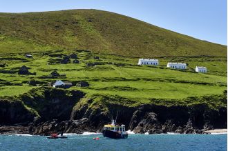 Possible paraphrase: Imagine operating a coffee shop on an uninhabited island.
