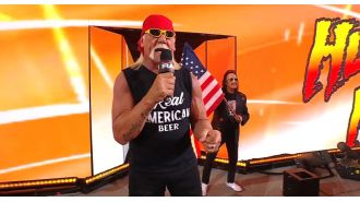 WWE Raw fans on Netflix premiere boo Hulk Hogan out of the building.