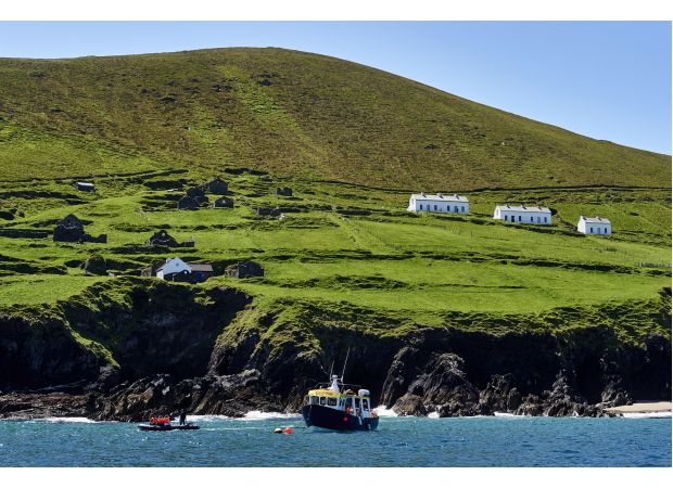 Possible paraphrase: Imagine operating a coffee shop on an uninhabited island.