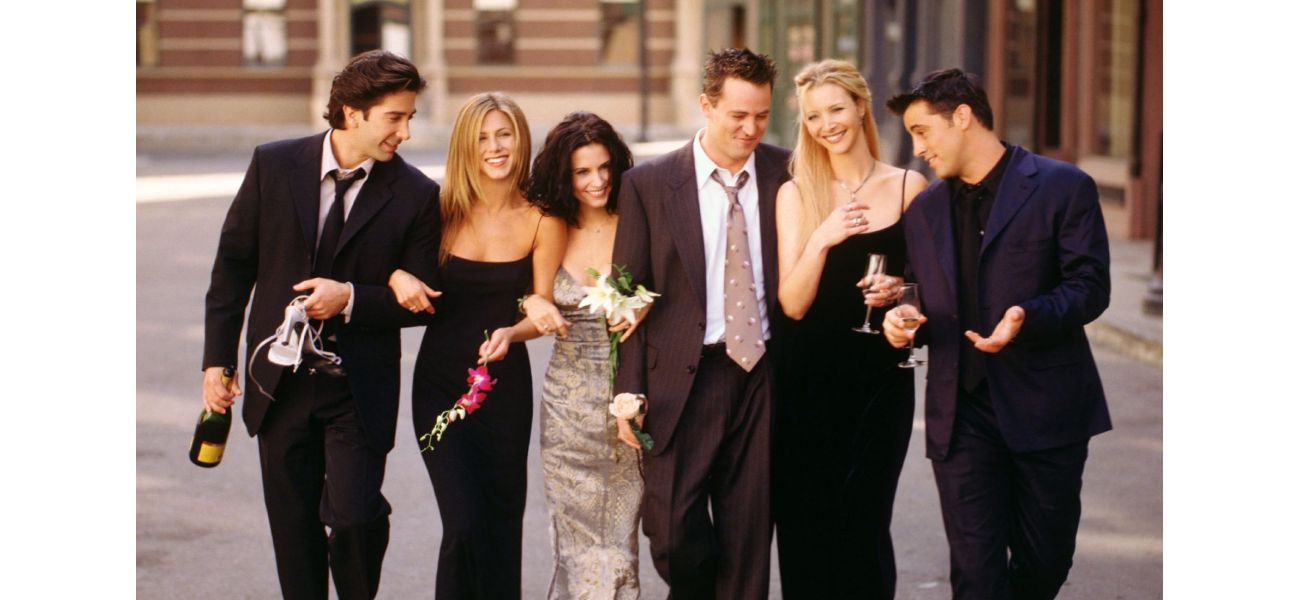 David Schwimmer gets sweet Friends-themed texts from co-star.