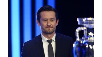 Possible paraphrase: Ex-Arsenal player top pick for new sporting director, replacing Edu.