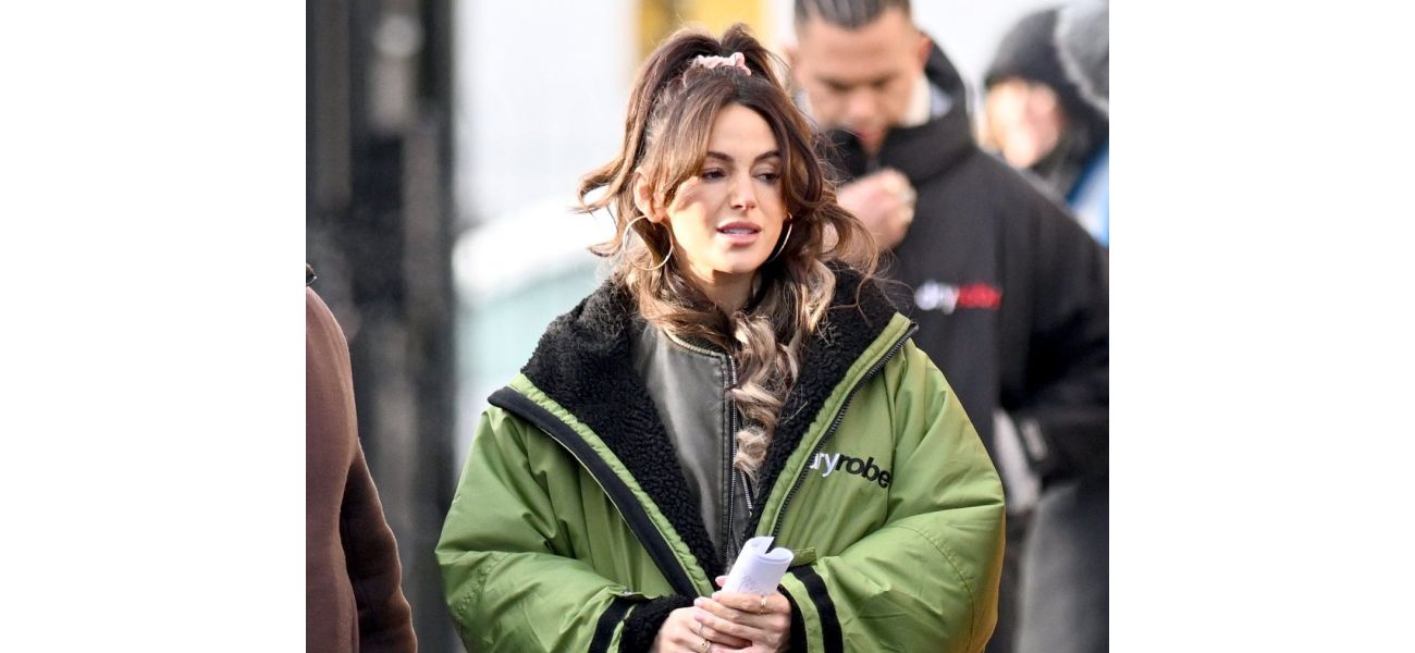 Actress Michelle Keegan hides her pregnant belly while working on a 