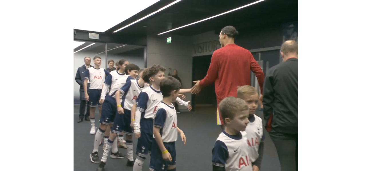Tottenham's mascot asks Liverpool's Virgil van Dijk to join because their team lacks quality defenders.