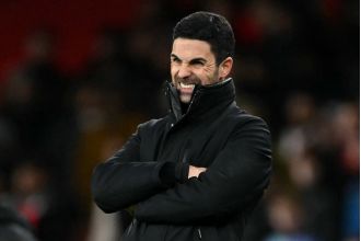 Walcott shares Arsenal's concerns about set-pieces following loss to Newcastle in Carabao Cup.