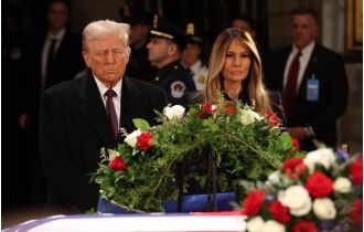 Melania Trump accompanies husband in paying respects to Jimmy Carter's casket.