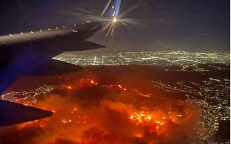 Is it okay to visit LA? Latest guidance amidst California's wildfires.