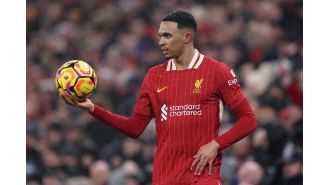 Liverpool is considering signing a Bayern Munich player to take the place of Trent Alexander-Arnold.
