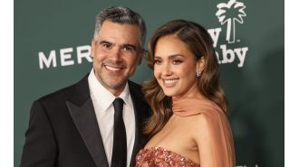 Actress Jessica Alba reportedly ending her marriage to film producer husband after 16 years.