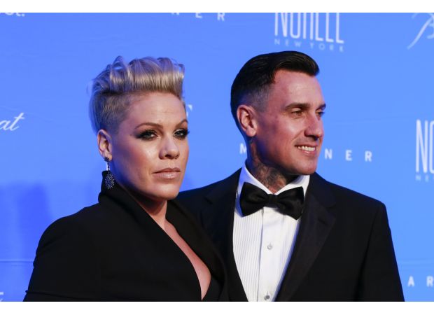 Pink marks marriage milestone with frank marriage assessment
