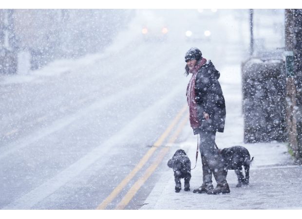 Interactive map predicts UK snowfall today and displays affected areas and times.