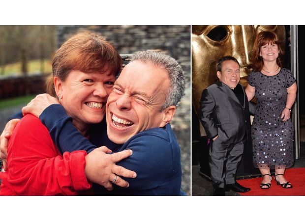 Actor Warwick Davis files lawsuit against hospital in London for 'recklessness' during his wife's passing.