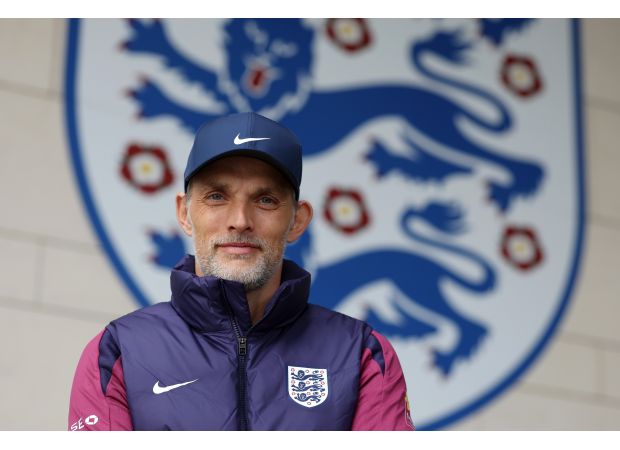 Tuchel advised to base England team on exceptional Chelsea player.
