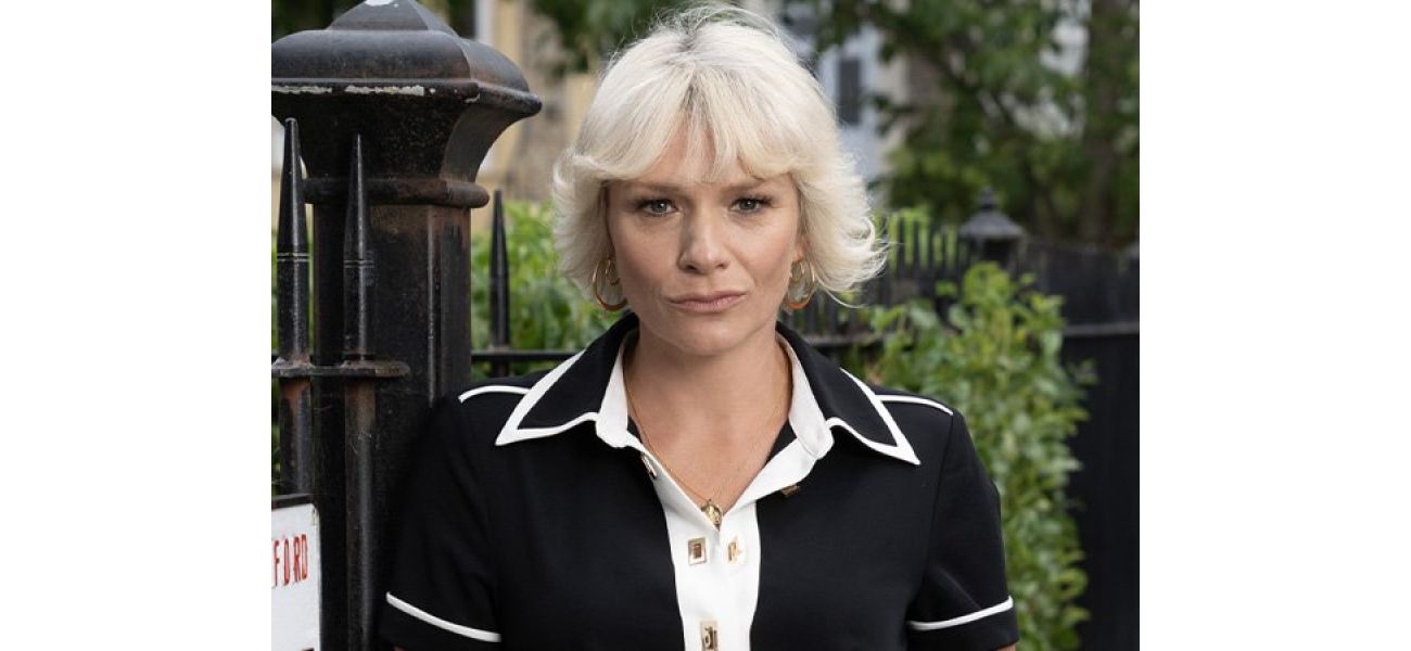 Nicola from EastEnders targets a new man in Walford and takes action to win him over.