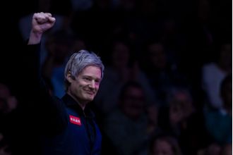 Ex-world champion predicts Neil Robertson will win the Masters after being unexpectedly invited to the tournament.