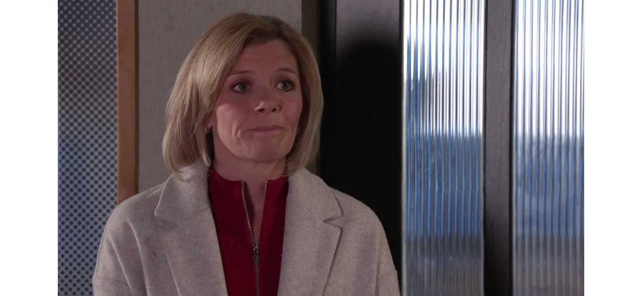 There's a surprising person who helps Leanne on Coronation Street.