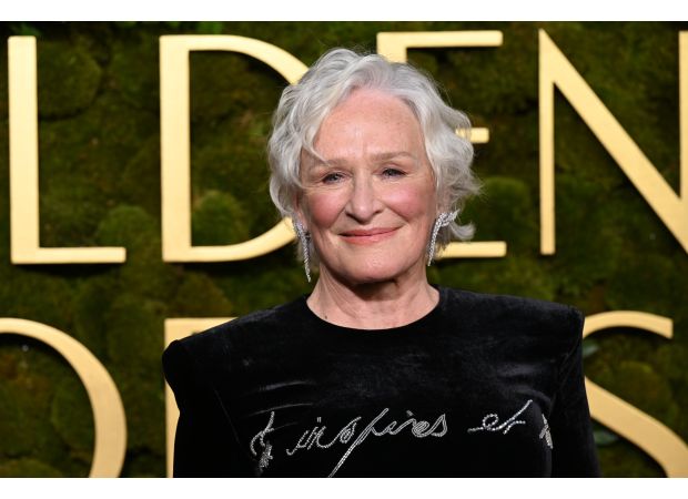 Glenn Close's favorite onscreen kiss was with a legendary star from the golden age of Hollywood.