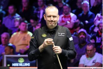 Williams will be disappointed when he loses to Ding Junhui in an intense Masters match.