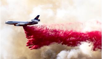 What is the pink powder being used for in the Los Angeles wildfires?
