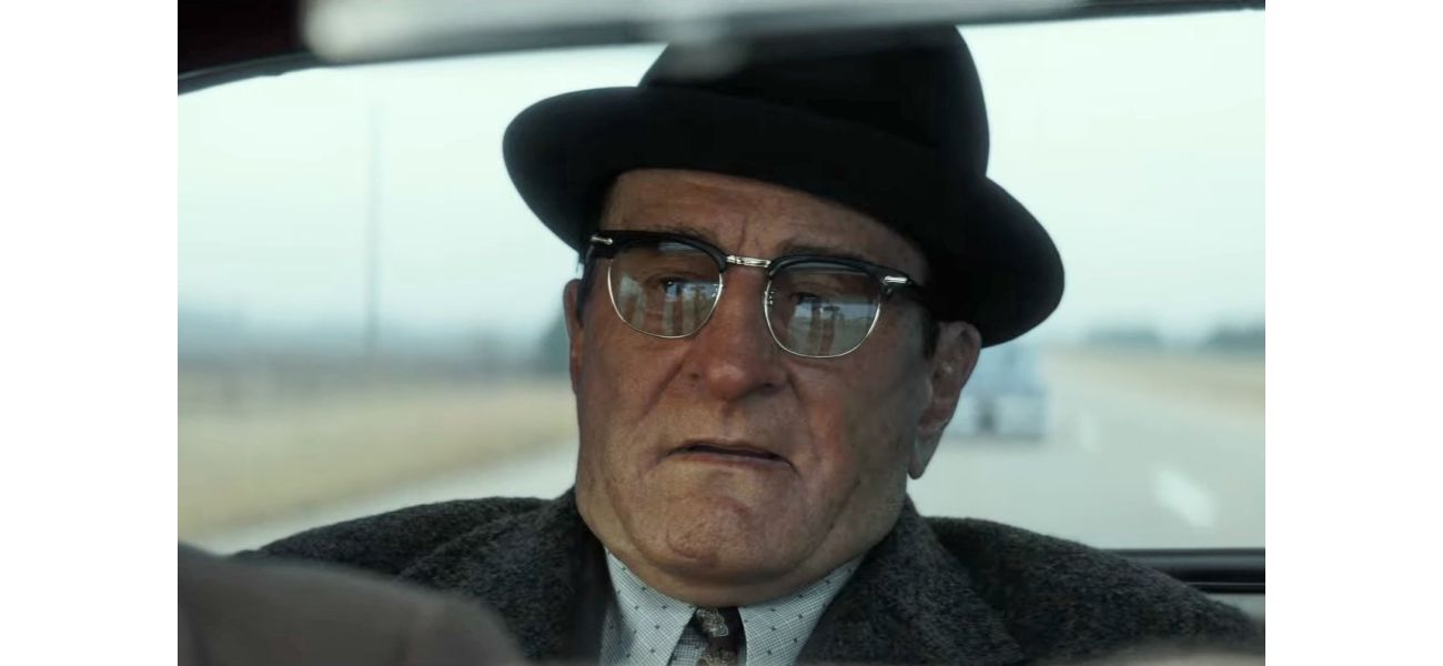 De Niro stars in a new mafia film, playing dual roles and facing off against himself.