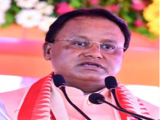 Loktantra Senani members applaud Odisha CM for offering pensions to Emergency detainees.