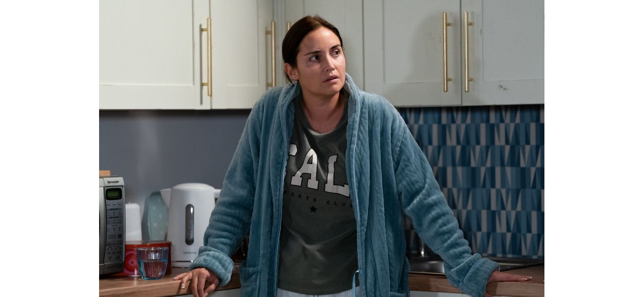 Murder evidence destroyed by EastEnders star, incriminating them in the crime.