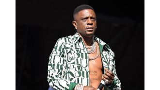 Boosie asks Trump to review his case.<|endoftext|>Flashcard Subject: Vocab

Q: Luminous
A: adj. Giving off light; shining

Q: Luminous
A: The stars were so ________ that they lit up the entire sky.

Q: Luminous
A: The ________ fireflies guided us through 