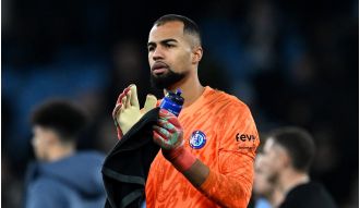 Chelsea fans want Robert Sanchez out after Man City loss, Enzo Maresca responds.